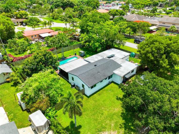Downer Palms, 76 NE 17th St, Homestead, Florida 33030, image 1