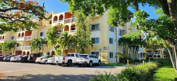 Village Of Kings Creek, 7825 Camino Real #J-312, Glenvar Heights, Florida 33143, image 2