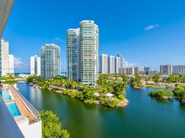 Parque Towers, 330 Sunny Isles Blvd #5-806, Sunny Isles Beach, Florida 33160, image 2