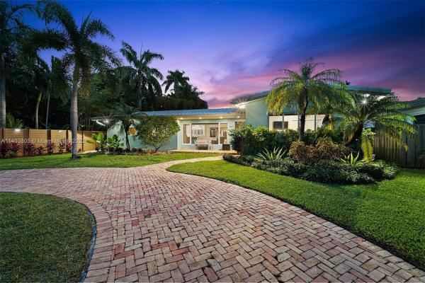 Hollywood Lakes, 1043 N Northlake Dr, Hollywood, Florida 33019, image 2