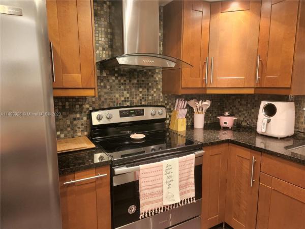 Buckley Towers East, 1351 NE Miami Gardens Dr #715E, Ojus, Florida 33179, image 1