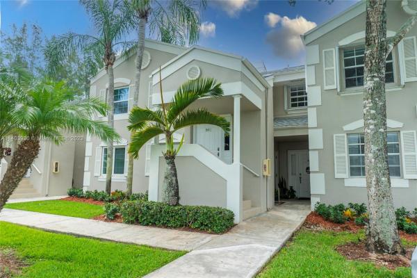 Centergate, 2634 SE 21st Ct #203-C, Homestead, Florida 33035, image 2
