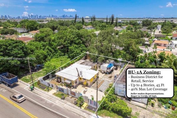 Lauraville Gardens, 3128 NW 46th St, Brownsville, Florida 33142, image 1