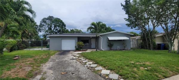 North Gate Estates, 3580 NW 36th Ave, Lauderdale Lakes, Florida 33309, image 2