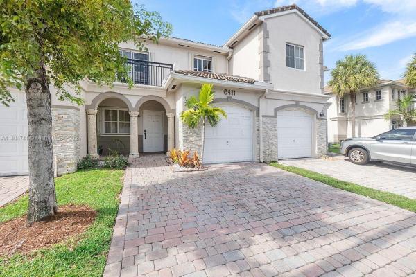 Kendall Village Townvillas, 8411 SW 124th Ave #104, Kendale Lakes, Florida 33183, image 1