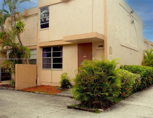 Lee Park, 6133 SW 69th St #38, South Miami, Florida 33143, image 1