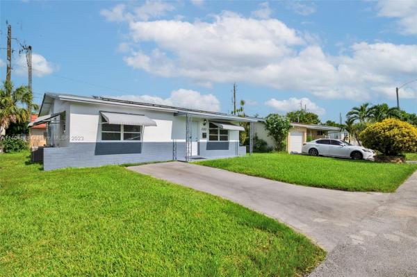 Gold Key Villas West, 2333 NW 82nd Way, Sunrise, Florida 33322, image 1