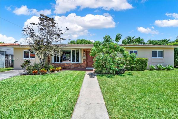 Coral Gardens, 9431 SW 31st Ter, Westchester, Florida 33165, image 1
