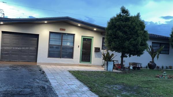 Heritage Homes, 7181 Wilson St, Hollywood, Florida 33024, image 1