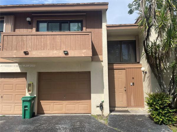 Greenglades, 11487 SW 109th Rd #17D, Kendall, Florida 33176, image 1