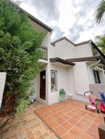 The Villas Of Amberwood, 10182 NW 41st St #100-9, Doral, Florida 33178, image 1