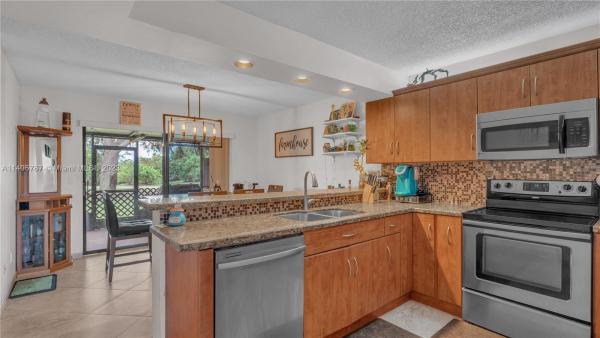 Village At Lake Pine, 11854 SW 13th Ct, Davie, Florida 33325, image 2