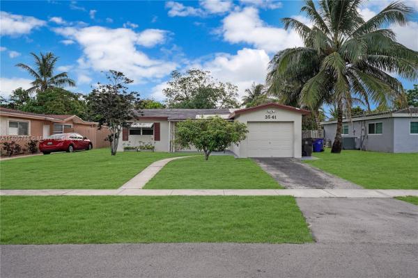 North Gate Estates, 3541 NW 38th Ave, Lauderdale Lakes, Florida 33309, image 2