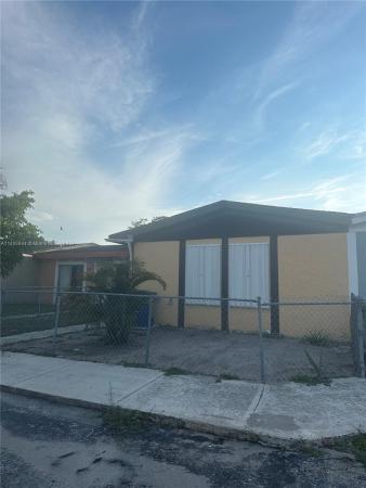Vista Verde, 21444 NW 40th Cir Ct #21444, Miami Gardens, Florida 33055, image 2