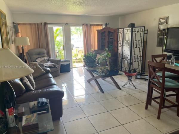 Venetian Gardens At Country Club Of Miami, 18111 NW 68 Ave #101, Hialeah, Florida 33015, image 1