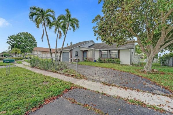 Springtree West, 4942 NW 91st Ter, Sunrise, Florida 33351, image 1