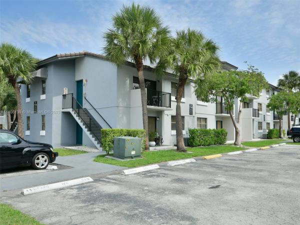 Villa Bellini, 7180 NW 179th St #106, Country Club, Florida 33015, image 1