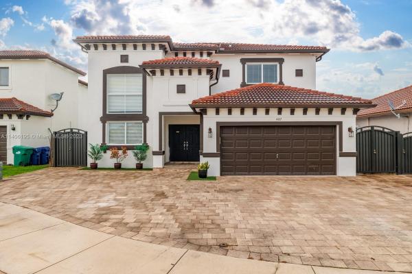 Oakland, 4437 SW 165th Ct, Palmetto Estates, Florida 33185, image 2