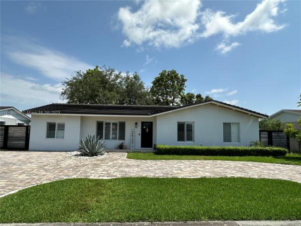 Devon Aire Estates, 12233 SW 104th Ln, The Crossings, Florida 33186, image 1
