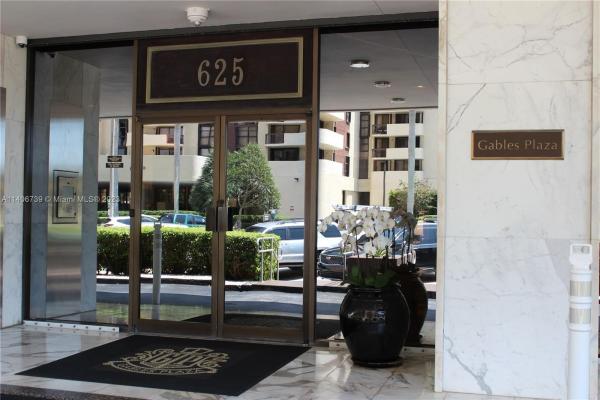 Gables Plaza, 625 Biltmore Way #104, Coral Gables, Florida 33134, image 1
