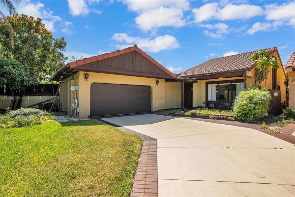 California Club Homes, 1055 NE 203rd Ln, Ives Estates, Florida 33179, image 1