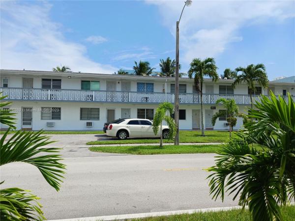 Romont Gardens Andover, 50 NW 204 #31, Miami Gardens, Florida 33179, image 1