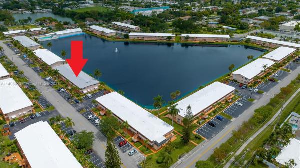 Ro-Len Lake Gardens, 925 SW 11th Ave #12J, Hallandale Beach, Florida 33009, image 1