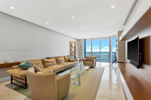 Brickell House, 1300 Brickell Bay Dr #3901, Miami, Florida 33131, image 1