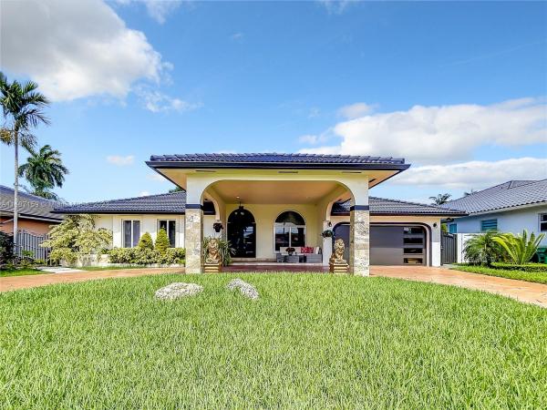 1502 SW 142nd Ave, Unincorporated Dade County, Florida 33184, image 2
