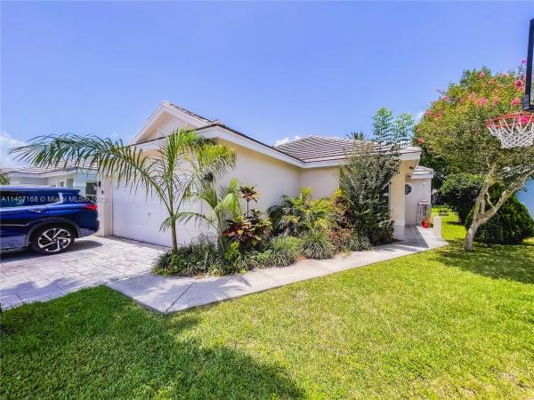 Arborwood, 9291 Arborwood Cir, Davie, Florida 33328, image 1