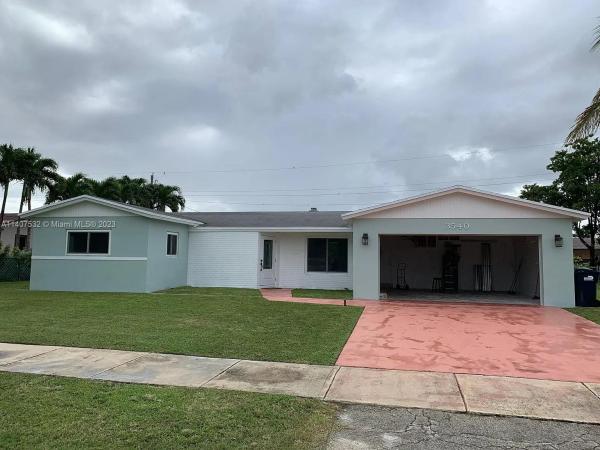 Southern Estates, 3540 SW 125th Ct, Tamiami, Florida 33175, image 1