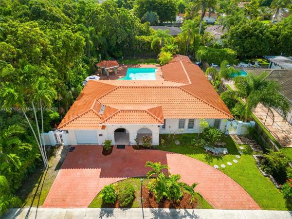 4505 SW 59th Ave, Unincorporated Dade County, Florida 33155, image 2