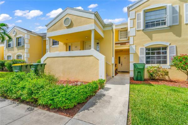 Centergate, 2273 SE 27th Dr #105-F, Homestead, Florida 33035, image 2