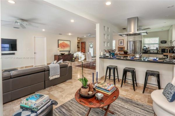 Hollywood Lakes, 1109 Buchanan St, Hollywood, Florida 33019, image 2