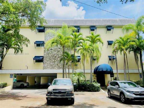 Villa Santander, 427 Santander Ave #205, Coral Gables, Florida 33134, image 1