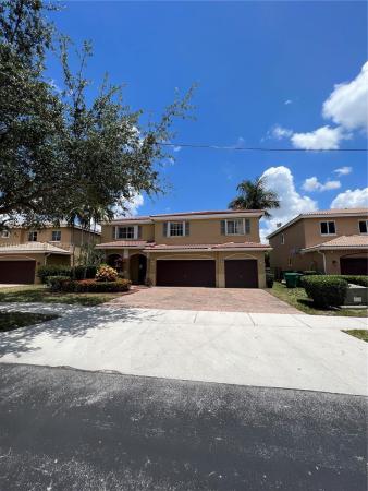 Sport Acres, 939 NW 206th St, Miami Gardens, Florida 33169, image 1