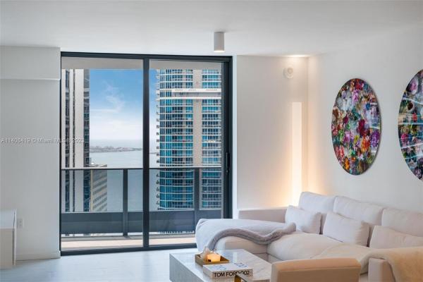 Brickell Flatiron, 1000 Brickell Plz #4203, Miami, Florida 33131, image 2