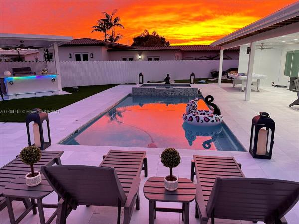 Palm Springs North Residential, 7900 NW 185th St, Palm Springs North, Florida 33015, image 2