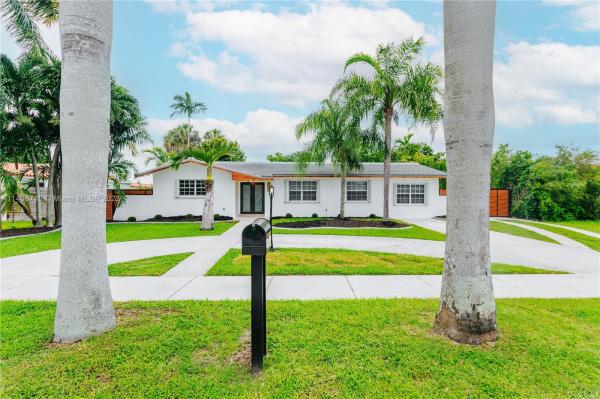 Toledo, 3035 SW 98th Ct, University Park, Florida 33165, image 1