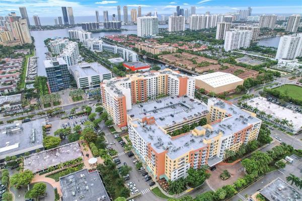 Venture At Aventura West, 2775 NE 187th St #214, Aventura, Florida 33180, image 1