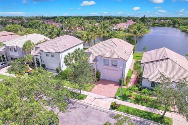 Classic Vista, 15822 NW 10th St, Pembroke Pines, Florida 33028, image 1