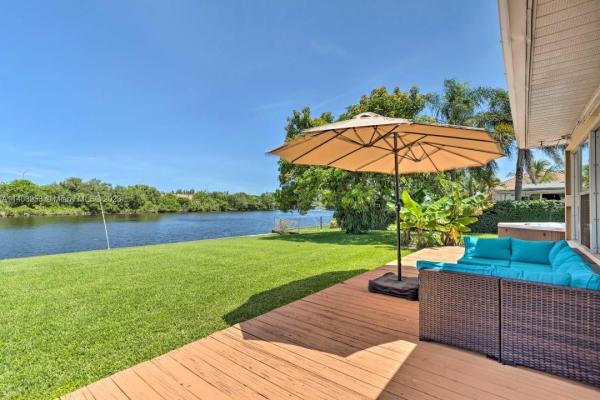 Lake Clarke Isle, 7400 Venetian Way, Lake Clarke Shores, Florida 33406, image 1