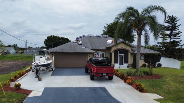 1038 SW College Park Rd, Port St. Lucie, Florida 34953, image 2