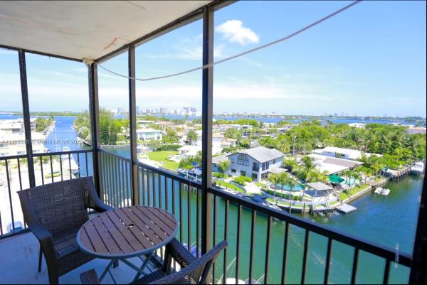 Dorset House, 2500 NE 135th St #C701, North Miami, Florida 33181, image 1