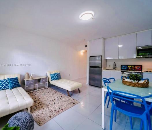 Elisa, 801 15th St #204, Miami Beach, Florida 33139, image 1