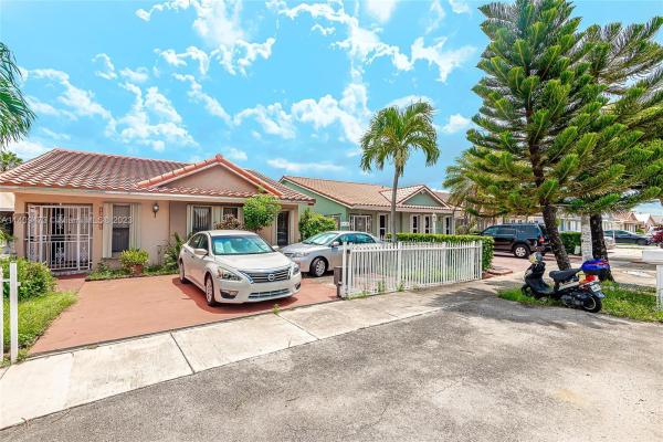 Gardens Of El Jardin, 12751 NW 102nd Pl, Hialeah Gardens, Florida 33018, image 2
