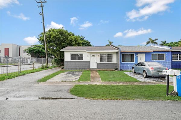 Lynn Park, 3551 SW 54th Ave #3551, West Park, Florida 33023, image 1
