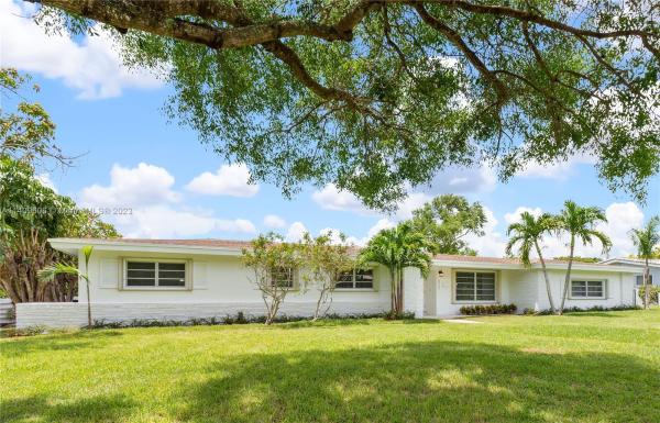 Mangowood, 8100 SW 151st St, Palmetto Bay, Florida 33158, image 1