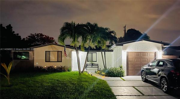 Cutler Ridge Pines, 8751 SW 200th Ter, Cutler Bay, Florida 33189, image 1