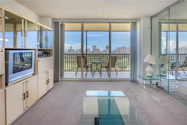 Coronado Tower 1, 20335 W Country Club Dr #2405, Aventura, Florida 33180, image 2